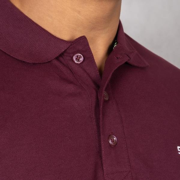 Men’s Solid Maroon Polo T-Shirt – Elegant Casual Fit